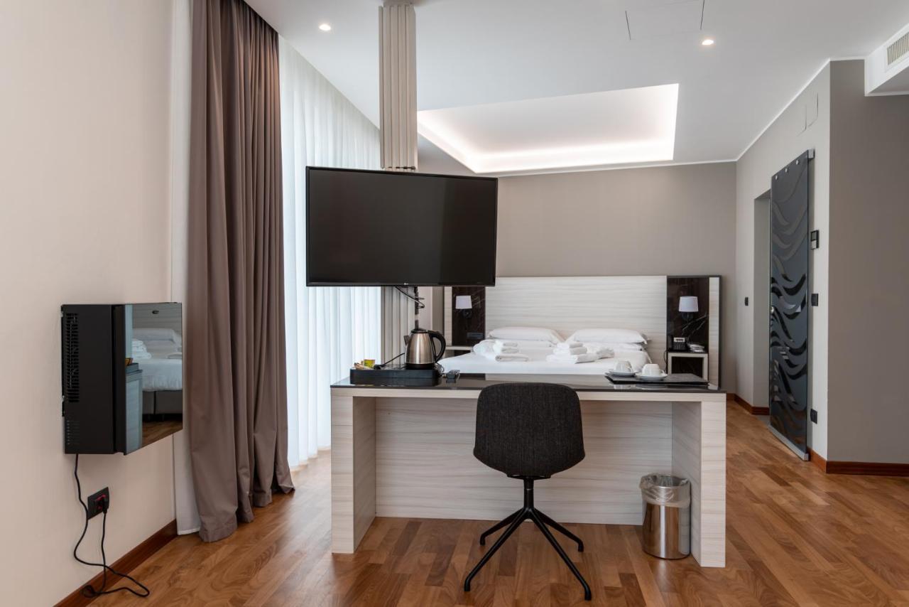 Sestante Marina Motel Capo dʼOrlando Екстериор снимка