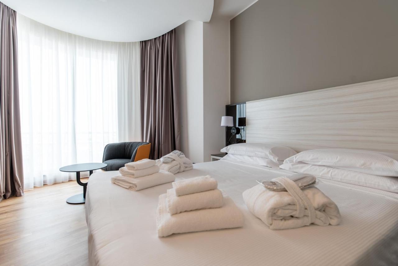Sestante Marina Motel Capo dʼOrlando Екстериор снимка