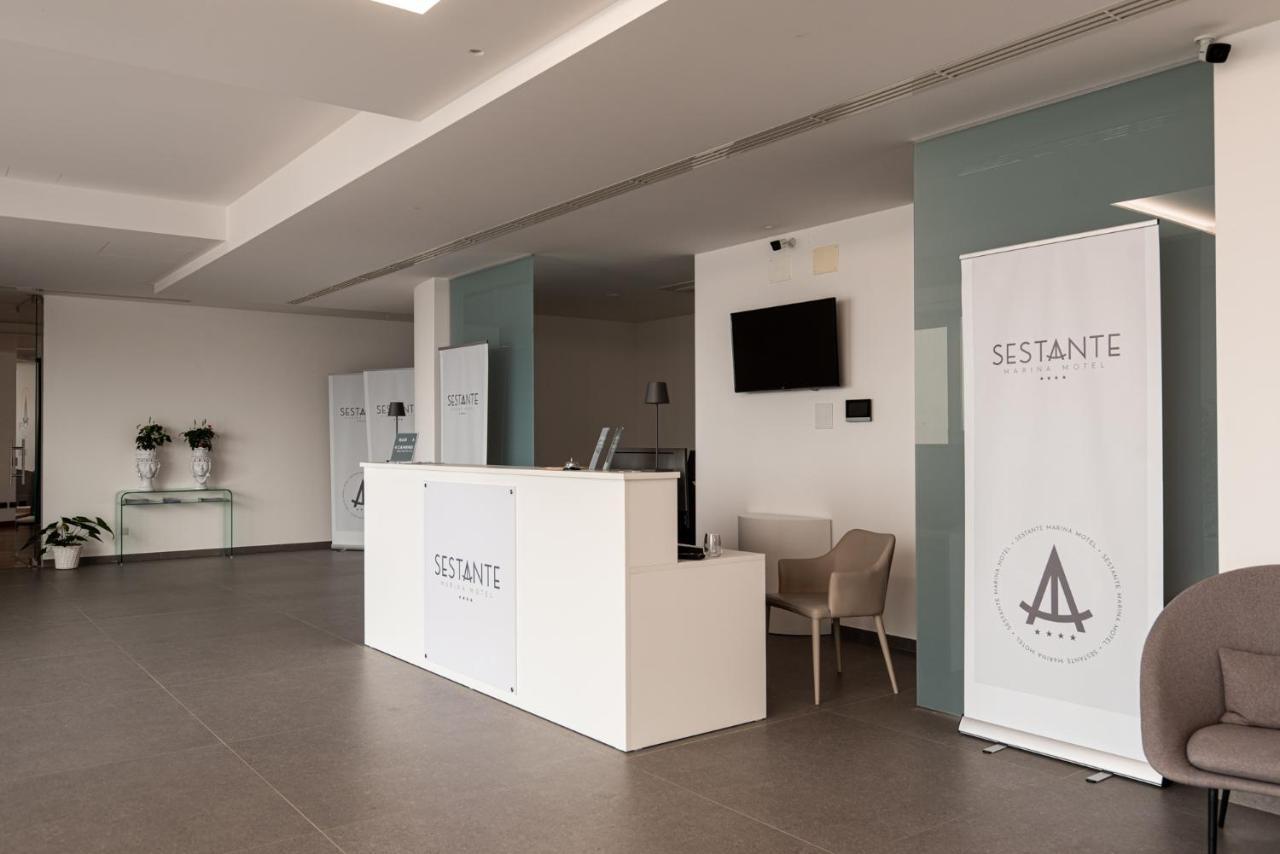 Sestante Marina Motel Capo dʼOrlando Екстериор снимка