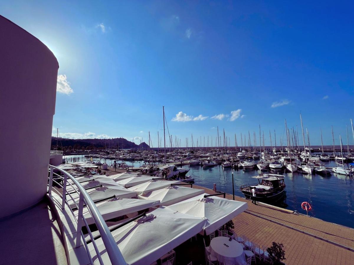 Sestante Marina Motel Capo dʼOrlando Екстериор снимка
